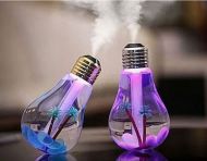 LED zvlhčovač vzduchu v podobě žárovky