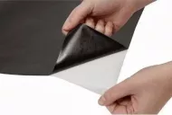 Samolepící papírová tabule se sadou kříd - 45 x 200 cm