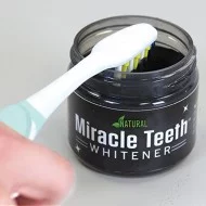 Přírodní prostředek na bělení zubů Miracle Teeth - 20 g