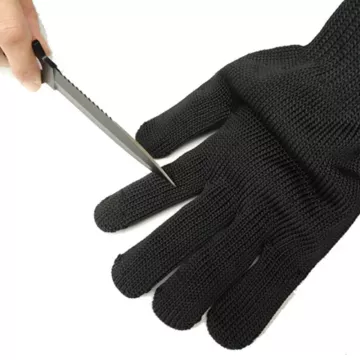 Pracovní rukavice odolné proti proříznutí