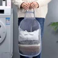 Závěsný koš na prádlo